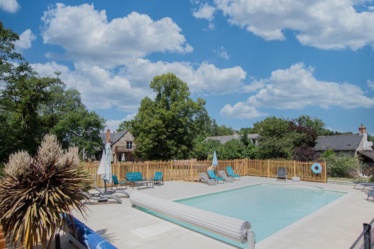 Holiday home Roche-loire